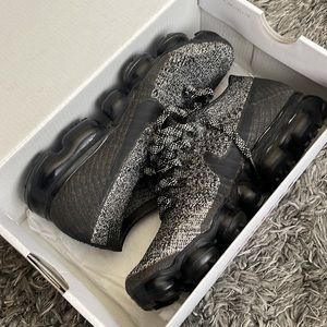 Women’s Nike Air Vapormax Flyknit